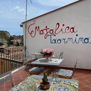 https://majolica-taormina.taorminaitalyhotels.com