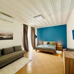 https://sicilian-vibes-rooms-with-suite.catania-hotels.net